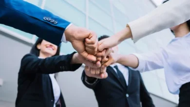 Pousser les autres à s'améliorer avec le modèle de l'équipe : Un outil stratégique pour les femmes entrepreneurs