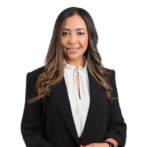 Ghita Ikhouane : De la coopération internationale au coaching, une mission de vie