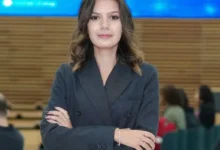 Fatima Zahra Marfoq : De l’Innovation à la Communication, Un Parcours Inspirant Entre France et Maroc
